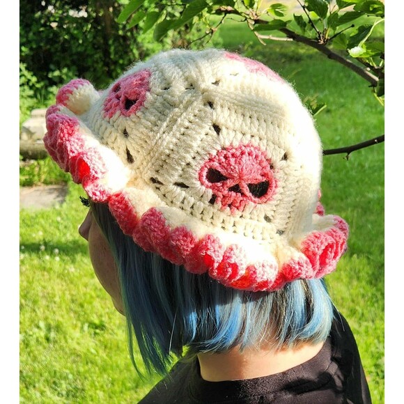 Oddly Hooked Artisan Made Crochet Hats Skull Granny Square Pink Ivory Festival